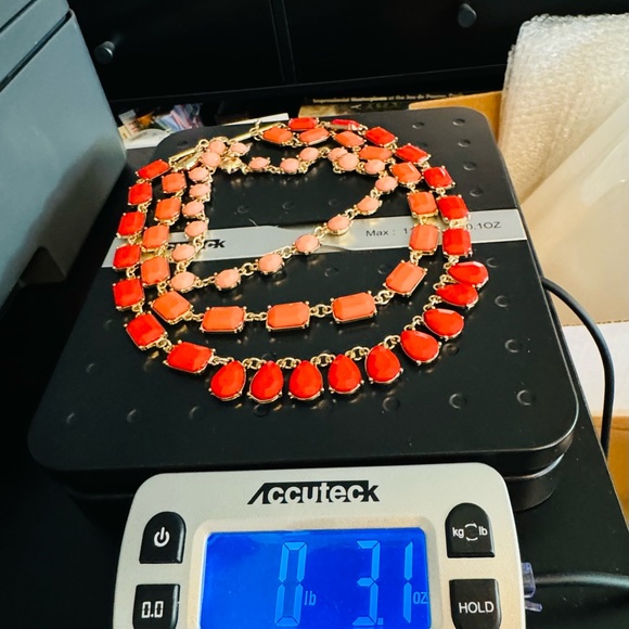 Coral Red Pink Gold 3 Tier Necklace Statement Piece VTG Adjustable Gorgeous - Picture 5 of 5